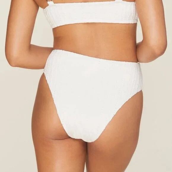 Andie Swim 90s High Waisted Bikini Bottom Off White Eyelet Size XL - Picture 2 of 5